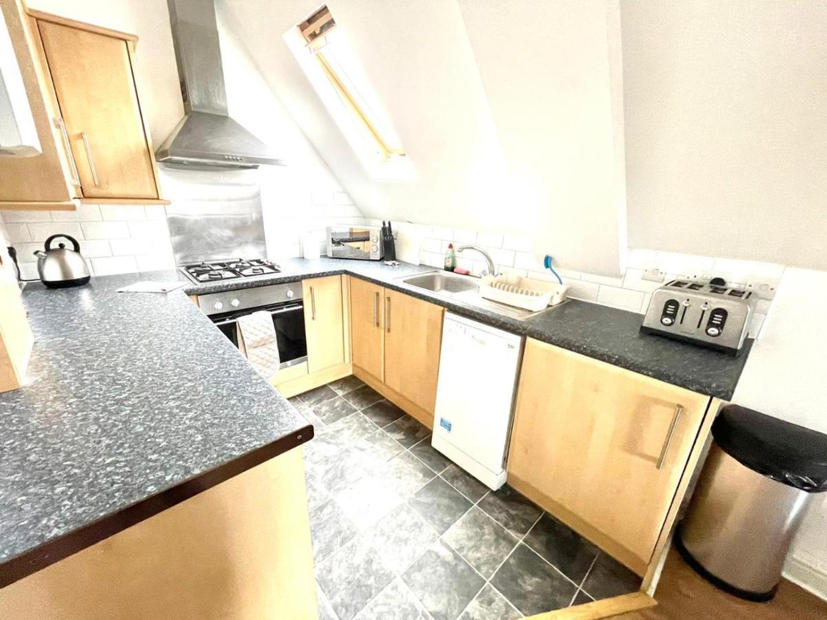 Koala & Tree - 2 Bedroom In City Centre - Short Lets & Serviced Accommodation Cambridge Kültér fotó