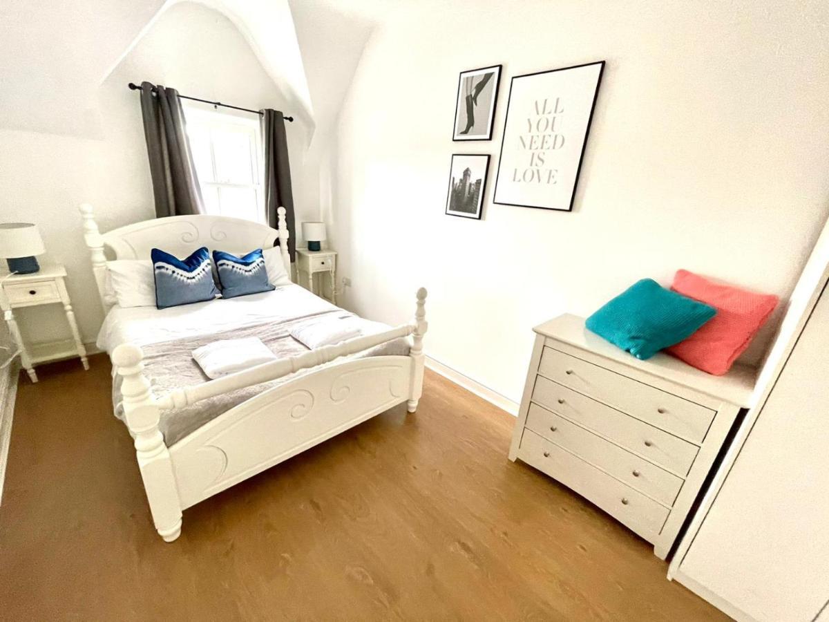 Koala & Tree - 2 Bedroom In City Centre - Short Lets & Serviced Accommodation Cambridge Kültér fotó