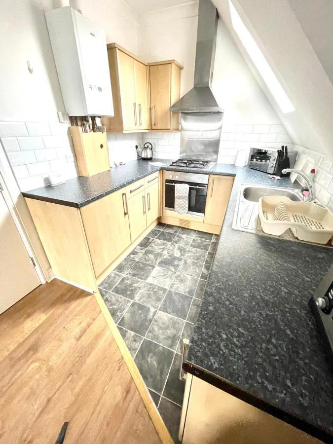 Koala & Tree - 2 Bedroom In City Centre - Short Lets & Serviced Accommodation Cambridge Kültér fotó